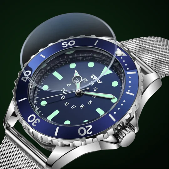 Taktisk™ – Reloj de buceo táctico resistente al agua